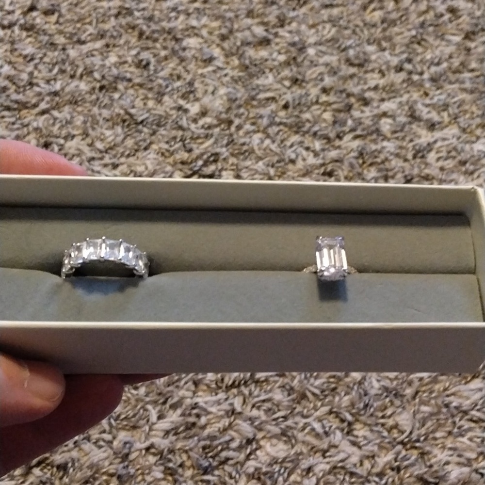 Jzora Rings